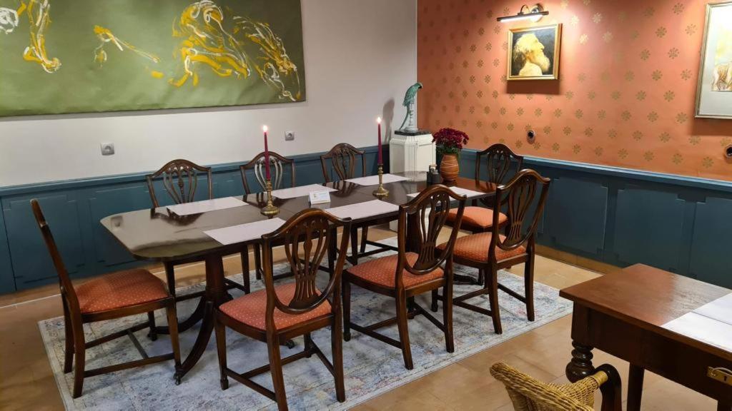 Casa Barzen - Stilvoll Urlauben An Der Mosel Apartment Reil Bagian luar foto